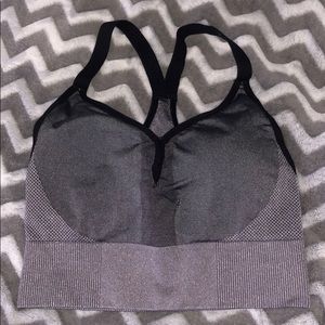 NIKE Flyknit Sports Bra